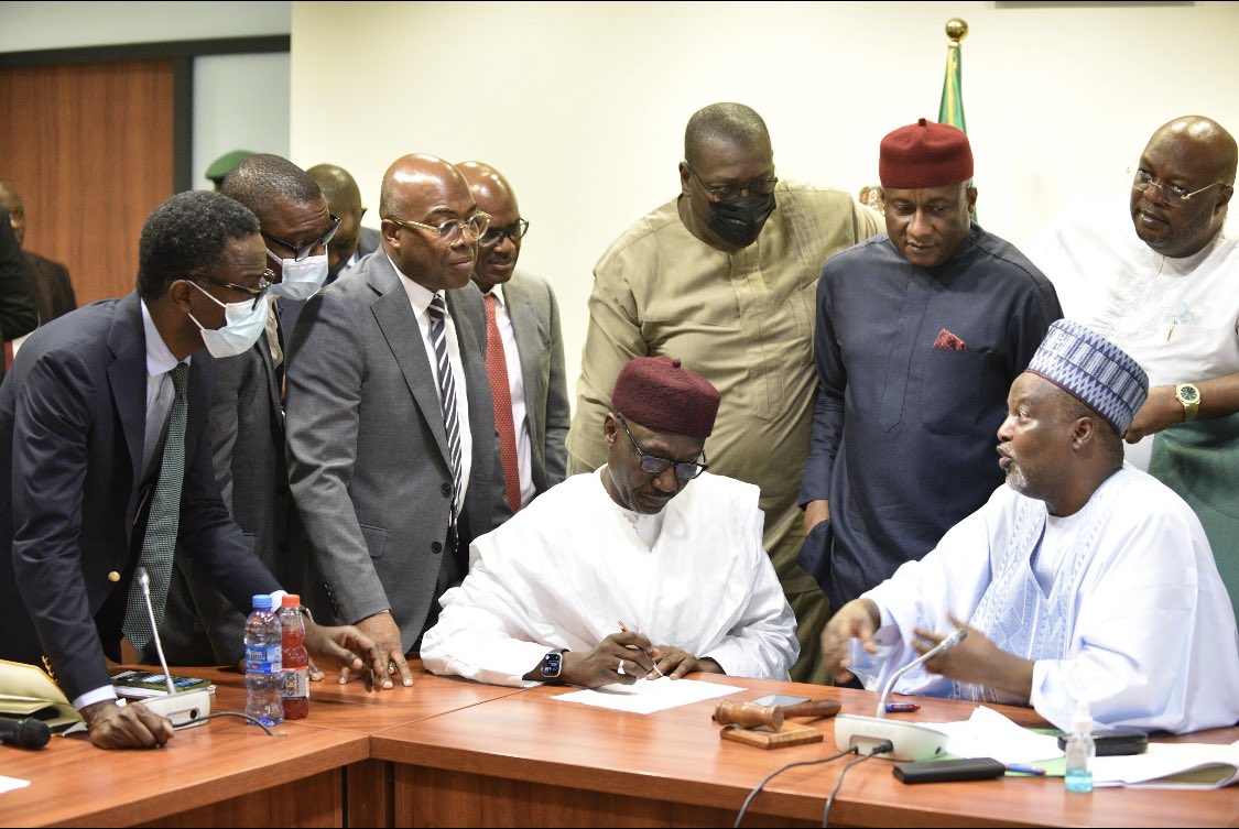 NNPC To Grant Airline Operators License To Import Aviation Fuel