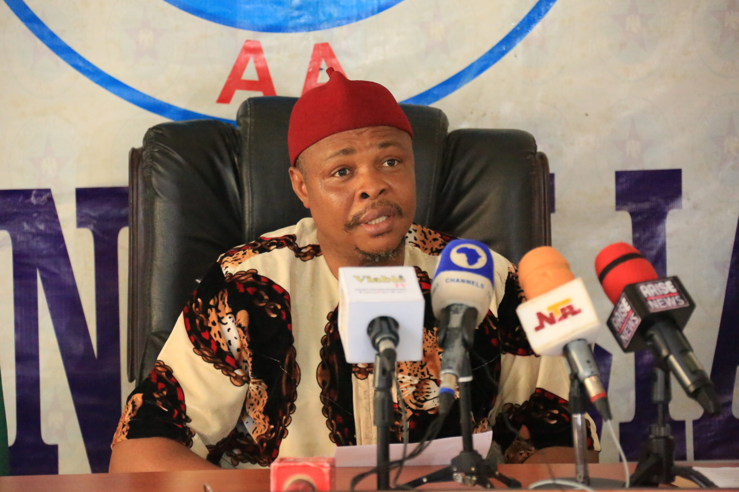 2023: Forum Of Political Parties Attack CNPP Over Plans To Occupy CBN, Force Emefiele To Resign