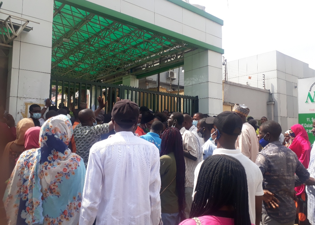 JUST IN: SIM Cards Not Linked To NIN To Be Blocked From Today, Says FG