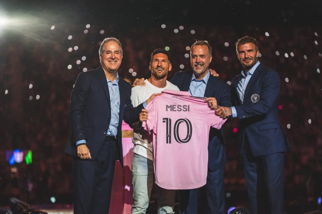 Inter Miami Unveils Messi and Busquets in Spectacular Ceremony