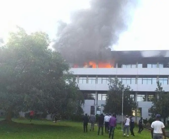 Fire Engulfs Wing of Supreme Court Complex in Abuja