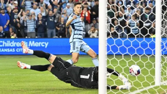 Sporting KC and LAFC Advance in MLS Playoffs
