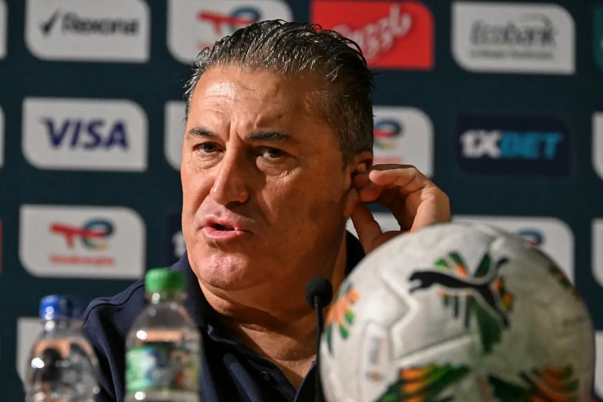 Super Eagles Coach Cites Unluckiness in Equatorial Guinea Draw