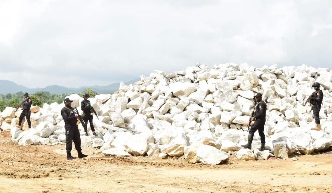 Federal Government Shuts Down Illegal Mining Site at Kuje in Abuja