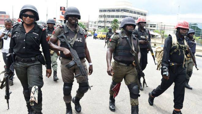 Nigeria Police Warns Traffic Violators Against Abducting Police Officers