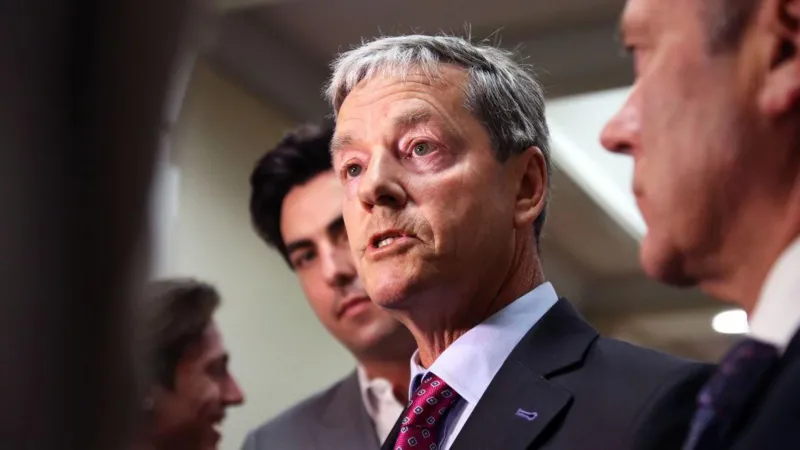 New Zealand Commerce Minister Andrew Bayly Resigns Over ‘Overbearing’ Behaviour
