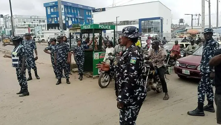 Onitsha Community Declares War on Crime, Orders Criminals to Leave Town