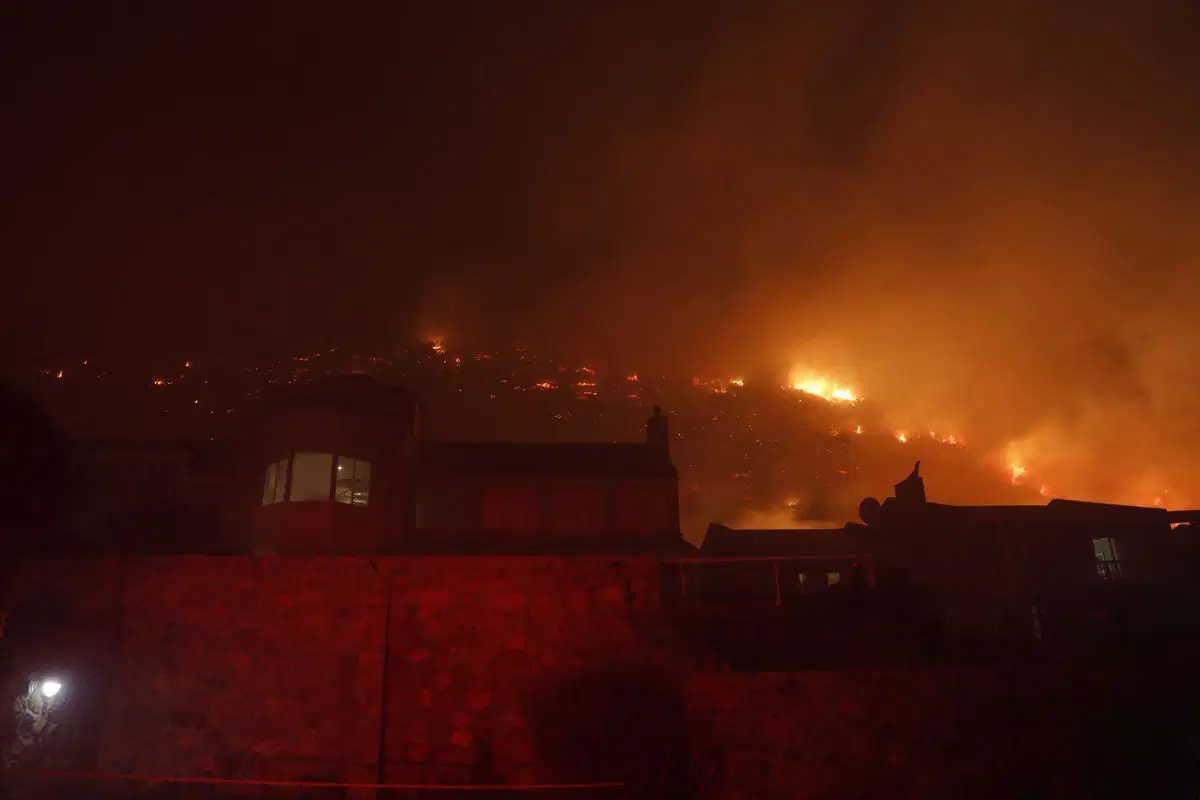 Fire Ravages Aleshinloye Market in Ibadan, Causing Million-Naira Losses
