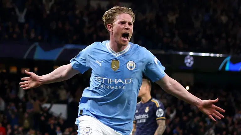 Guardiola Calls De Bruyne One of the Premier League’s Best as Exit Talk Grows