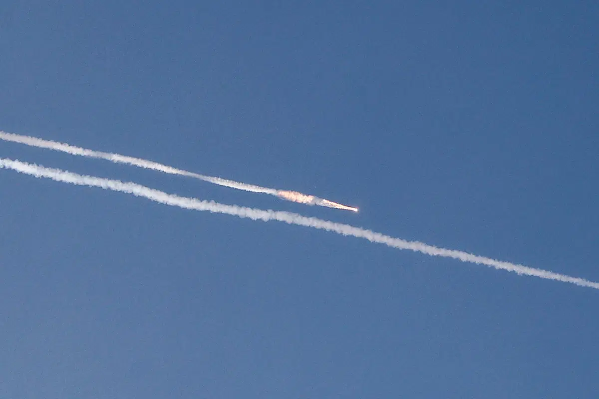 Iraq Reopens Airspace as Israel-Iran Tensions Ease