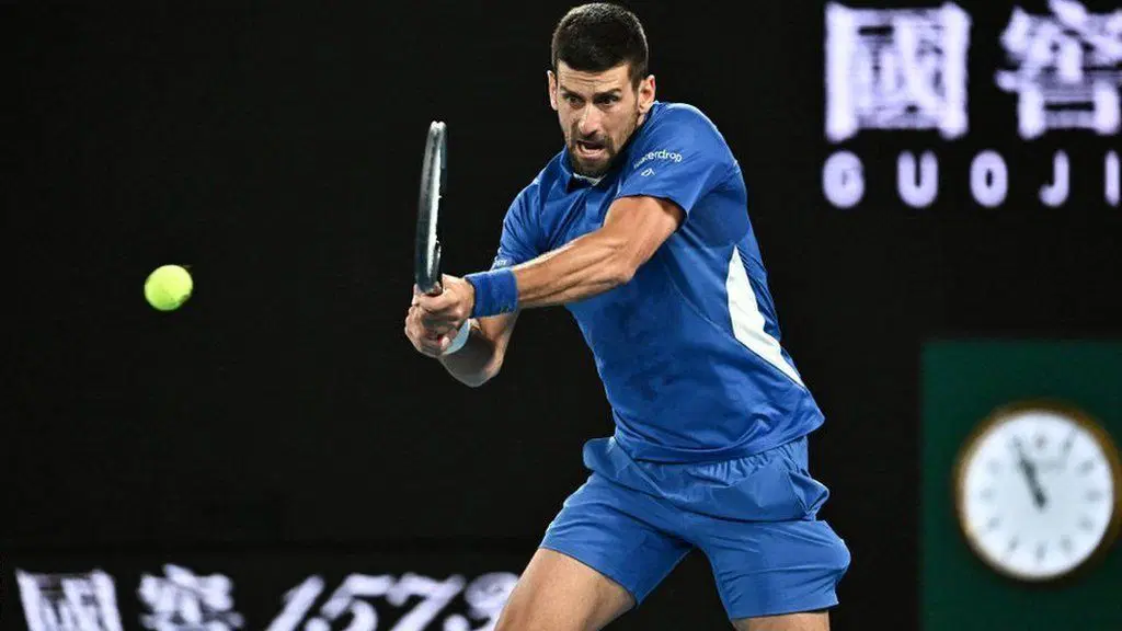 Djokovic advances at US Open but raises fitness concerns