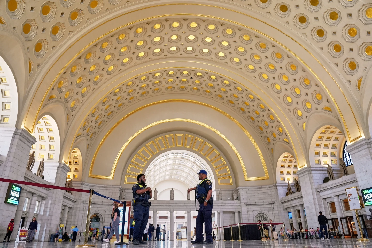 Federal Government Strips Amtrak of Union Station Management Amid Trump’s DC Crackdown